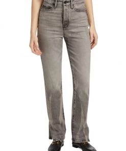 GOOD AMERICAN Good Boy Super High-Rise Stretch Boyfriend Jeans -GOOD AMERICAN Sales unnamed file 1042