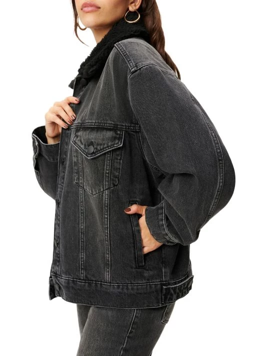 GOOD AMERICAN Good Oversized Trucker Jacket 5 GOOD AMERICAN Good Oversized Trucker Jacket - Image 5