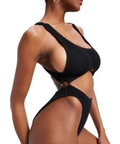 GOOD AMERICAN Always Fits Monokini 13 GOOD AMERICAN Always Fits Monokini -GOOD AMERICAN Sales unnamed file 1338