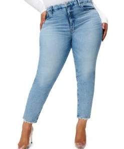 GOOD AMERICAN The Weekender Straight-Fit Jeans 17 GOOD AMERICAN The Weekender Straight-Fit Jeans -GOOD AMERICAN Sales unnamed file 1360