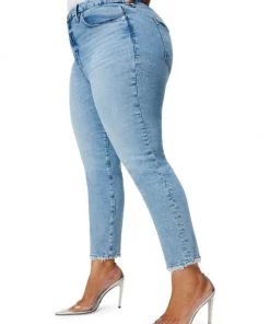 GOOD AMERICAN The Weekender Straight-Fit Jeans 18 GOOD AMERICAN The Weekender Straight-Fit Jeans -GOOD AMERICAN Sales unnamed file 1361