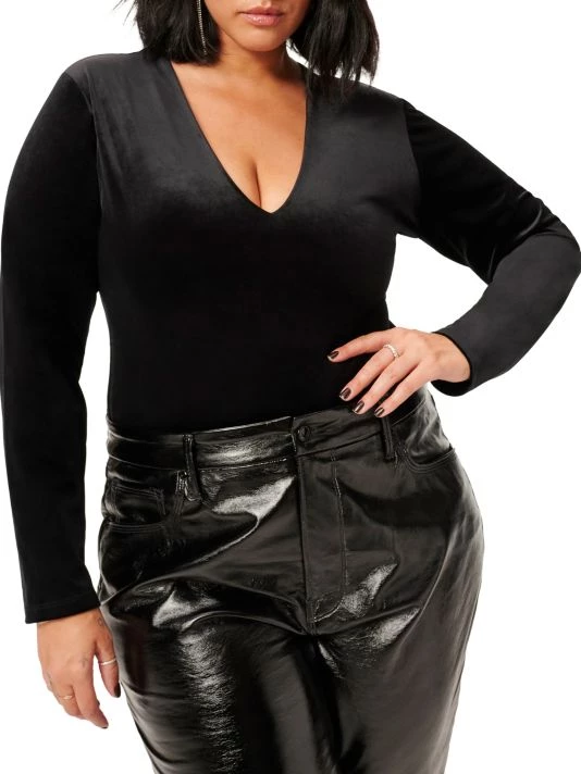 GOOD AMERICAN Velvet Plunging V-Neck Bodysuit 7 GOOD AMERICAN Velvet Plunging V-Neck Bodysuit - Image 7