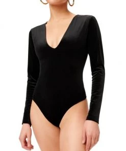 GOOD AMERICAN Velvet Plunging V-Neck Bodysuit 20 GOOD AMERICAN Velvet Plunging V-Neck Bodysuit -GOOD AMERICAN Sales unnamed file 1384