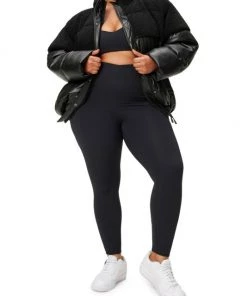 GOOD AMERICAN Faux Leather Cocoon Puffer Jacket 12 GOOD AMERICAN Faux Leather Cocoon Puffer Jacket -GOOD AMERICAN Sales unnamed file 1694