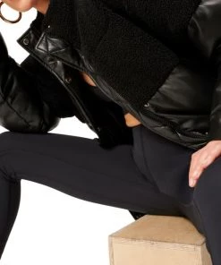 GOOD AMERICAN Faux Leather Cocoon Puffer Jacket 19 GOOD AMERICAN Faux Leather Cocoon Puffer Jacket -GOOD AMERICAN Sales unnamed file 1701