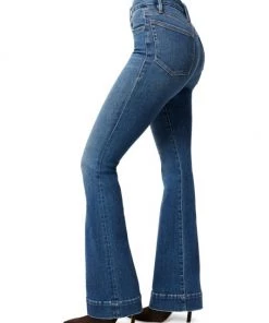 GOOD AMERICAN Good Legs High-Rise Stretch Flare Jeans 15 GOOD AMERICAN Good Legs High-Rise Stretch Flare Jeans -GOOD AMERICAN Sales unnamed file 242