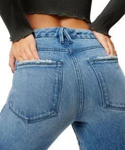 GOOD AMERICAN Good Curve Straight Jeans 20 GOOD AMERICAN Good Curve Straight Jeans -GOOD AMERICAN Sales unnamed file 32