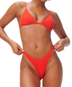 GOOD AMERICAN Always Fits Perfect Fit Bikini Top Black 6 GOOD AMERICAN Always Fits Perfect Fit Bikini Top Black -GOOD AMERICAN Sales unnamed file 353