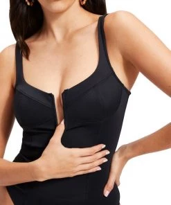 GOOD AMERICAN Scuba U-Neck Corset Bodysuit 17 GOOD AMERICAN Scuba U-Neck Corset Bodysuit -GOOD AMERICAN Sales unnamed file 694