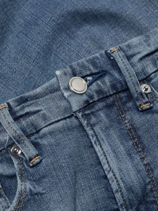 GOOD AMERICAN Good High-Rise Distressed Stretch Sculpting Skinny Jeans 4 GOOD AMERICAN Good High-Rise Distressed Stretch Sculpting Skinny Jeans - Image 4